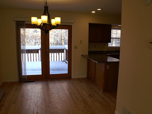 Ding room with oak floors