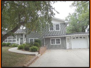 1606 E McPherson St, Kirksville, MO 63501
