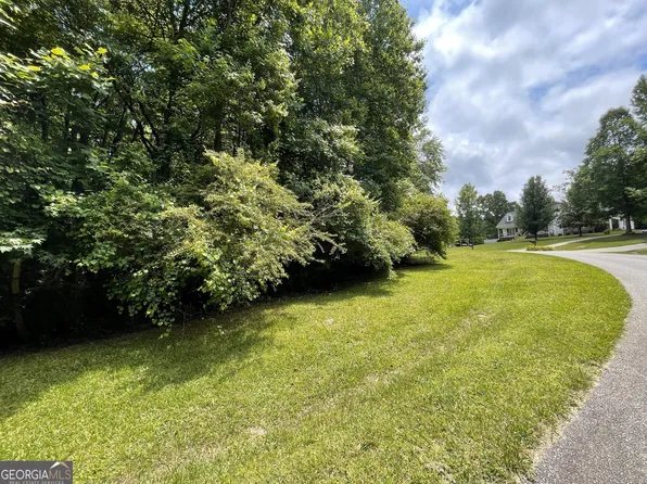 201 Hopes Cir, Demorest, GA 30535