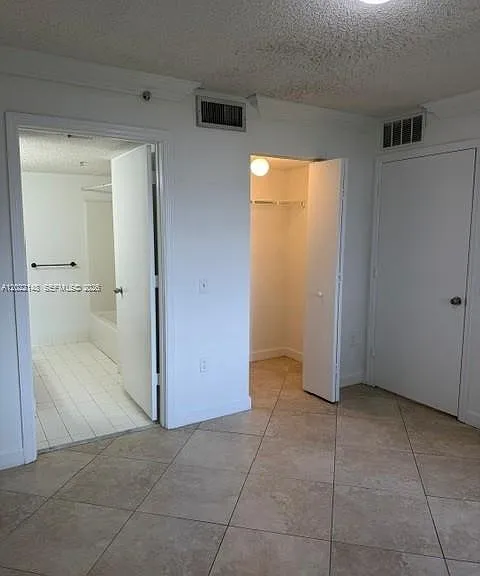 9905 Westwood Dr #18-3 — Photo 7