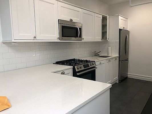 1st image of 165 8th Ave APT 2B