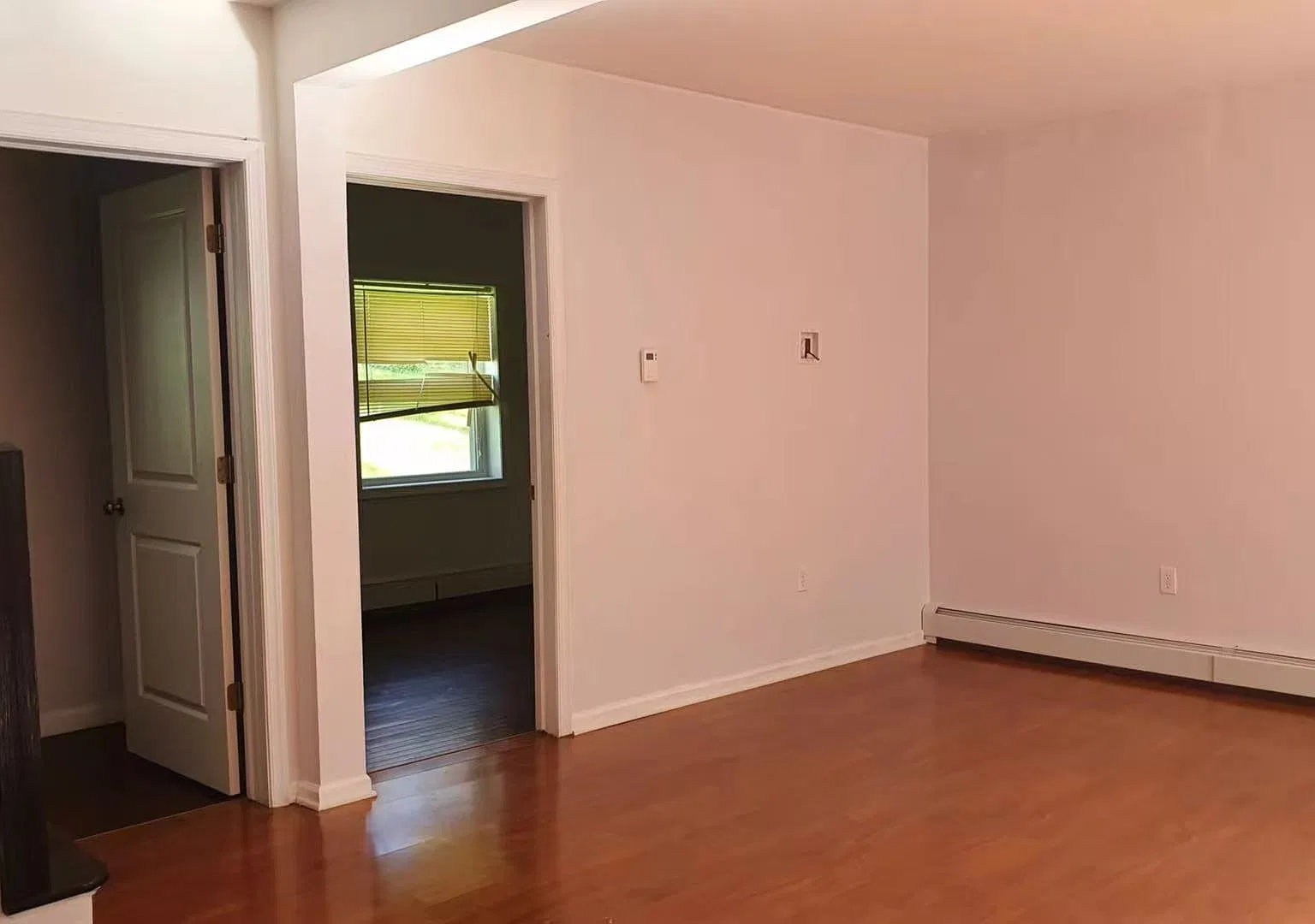 3 bed, 1.5 bath, 1200 sqft, $1,650 — Photo 4