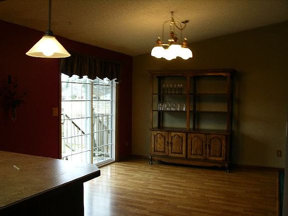 4th image of 6115 S Lee Ct
