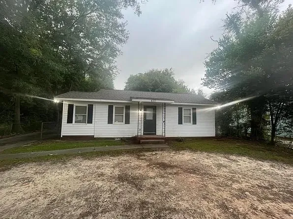 617 Camellia Cir, Warner Robins, GA 31093
