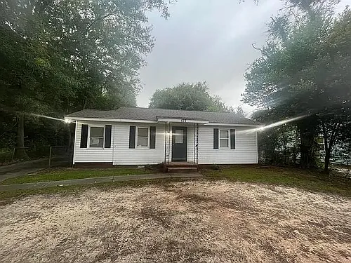 617 Camellia Cir Photo 1 617 Camellia Cir Photo 1