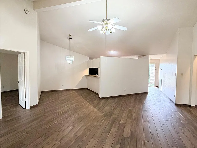 16914 Summer Dawn Pl — Photo 4