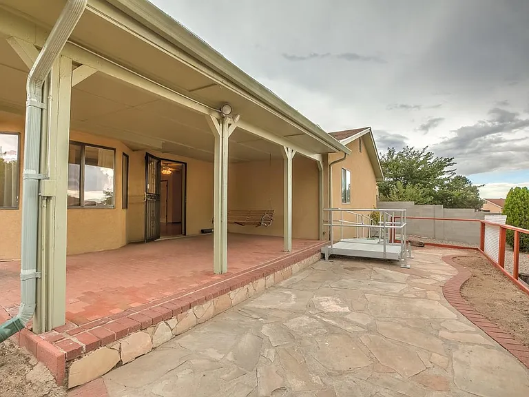 1117 Stutz Dr NE — Photo 18