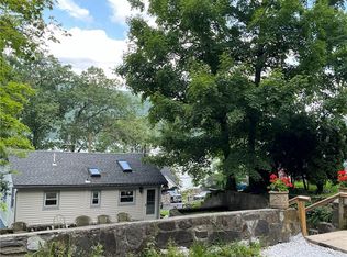 78 Lake Trl, Greenwood lake, NY 10925