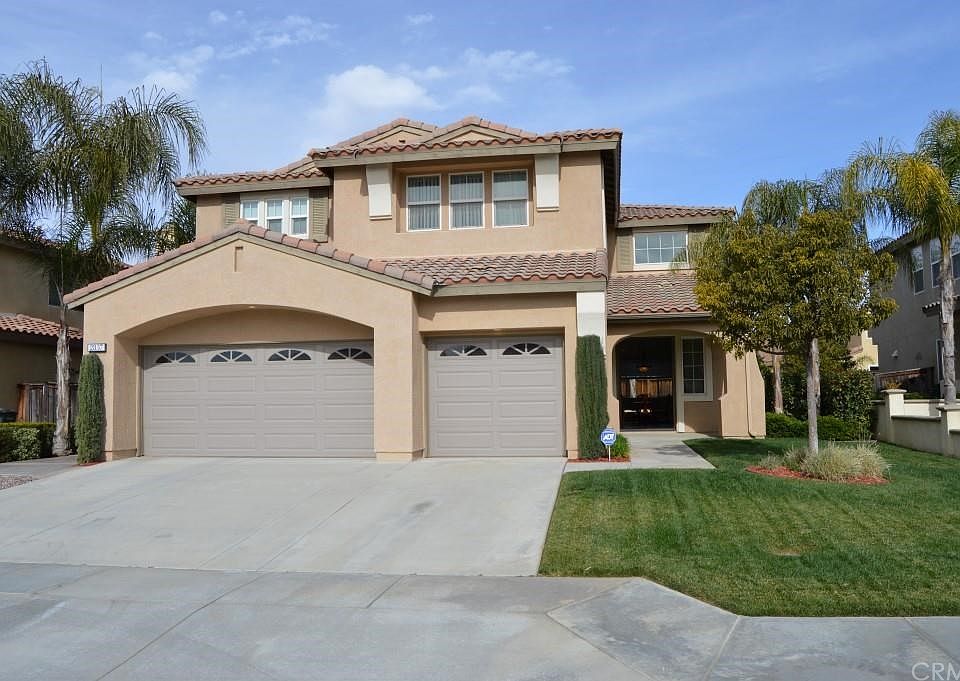 1st image of 2837 Violet Dr