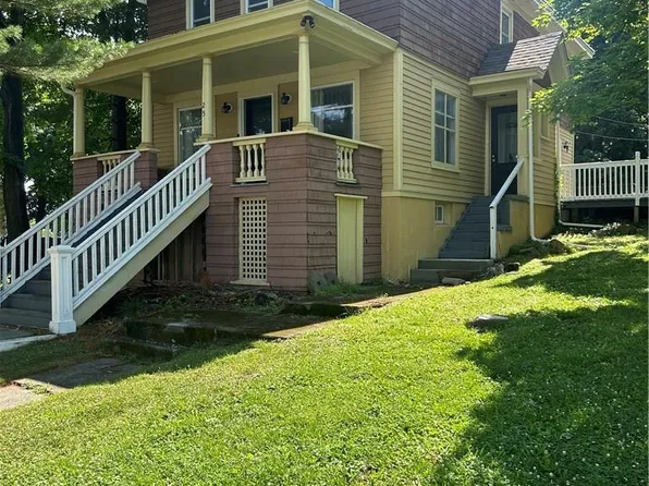 25 Maple Street, Walden, NY 12586