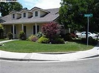 3020 Staples Ranch Dr, Pleasanton, CA 94588