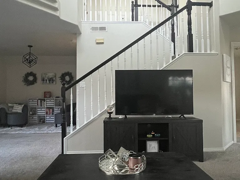 485 Diagonal St #12 — Photo 2
