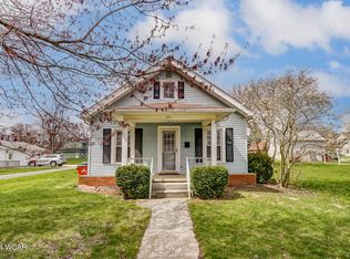 211 S Simon St, Ada, OH 45810