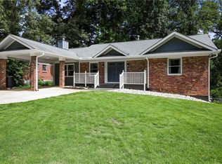 3236 Burgundy Rd, Decatur, GA 30033