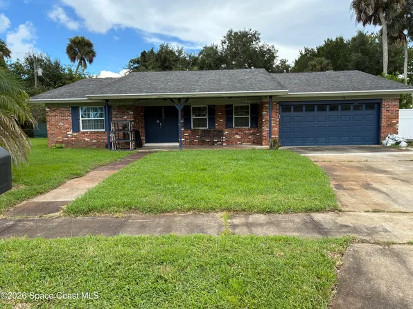 1705 S Lilac Cir, Titusville, FL 32796
