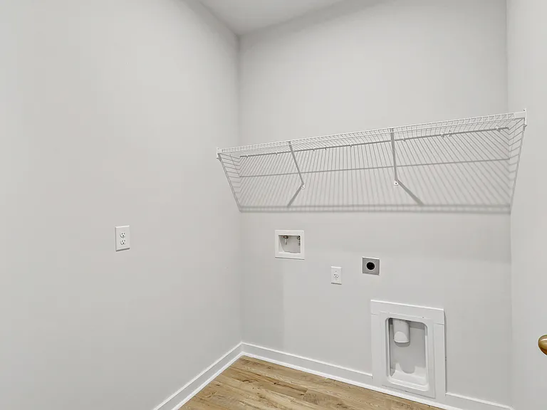 146 Lockwood Dr — Photo 29