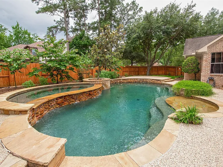 15 Pawprint Pl — Photo 46
