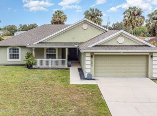1594 Hayworth Cir NW, Palm Bay, FL 32907