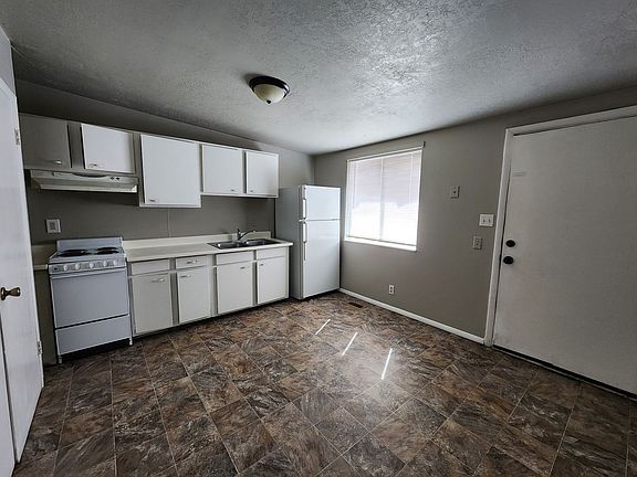 4th image of 2203 W 2209th #3650