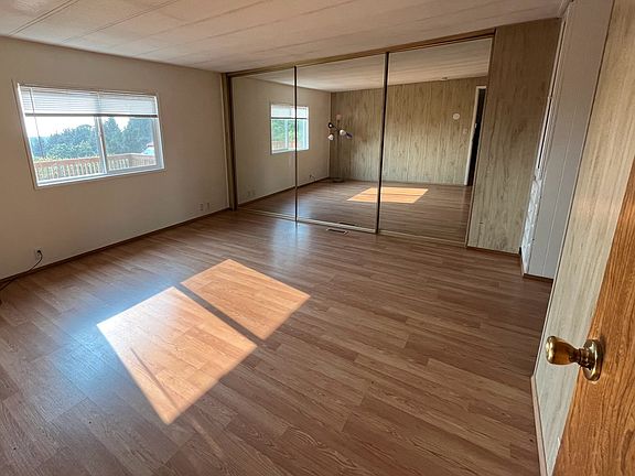 5th image of 2990 Mount Union Ave