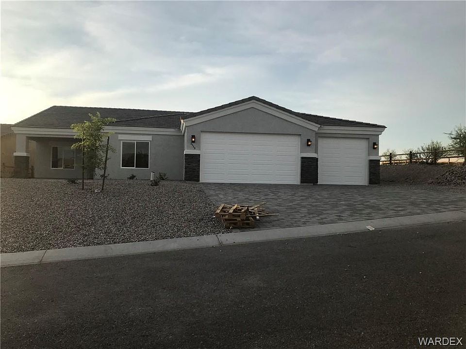 1st image of 2529 Trade Wind Dr