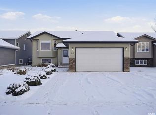 58 Raider BAY, Prince Albert, SK S6V 1H6