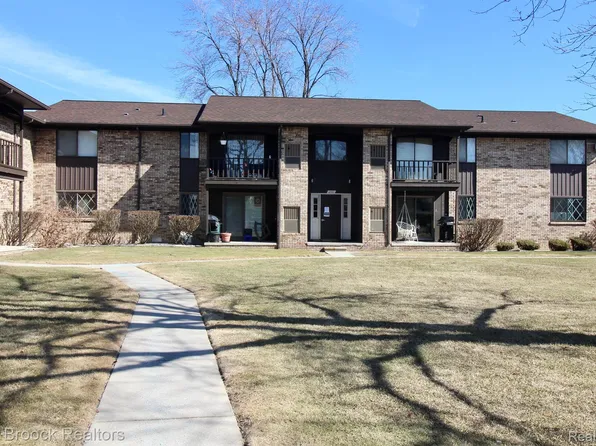 256 E Thirteen Mile Rd APT 6, Madison Heights, MI 48071
