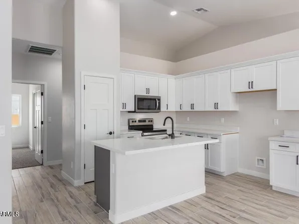 9915 W MISSION Drive, Arizona City, AZ 85123