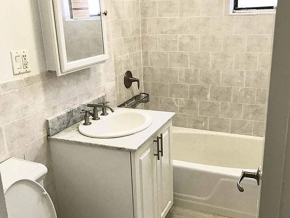 5th image of 3780 Bronx Blvd APT 1A
