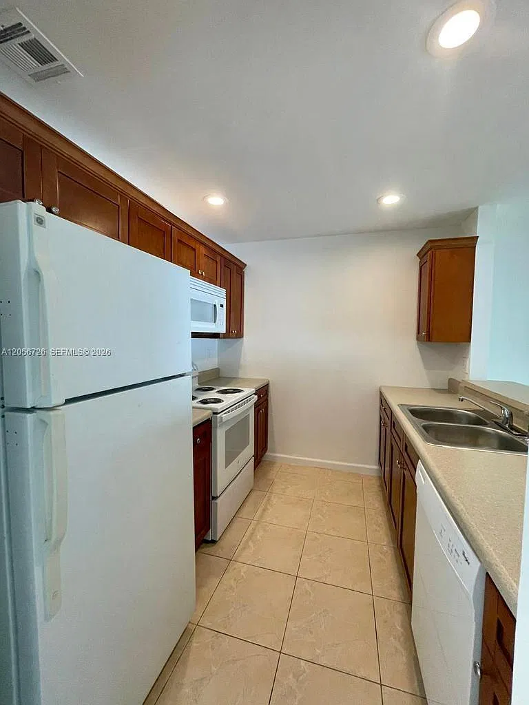 Park Place Townhomes — Photo 4