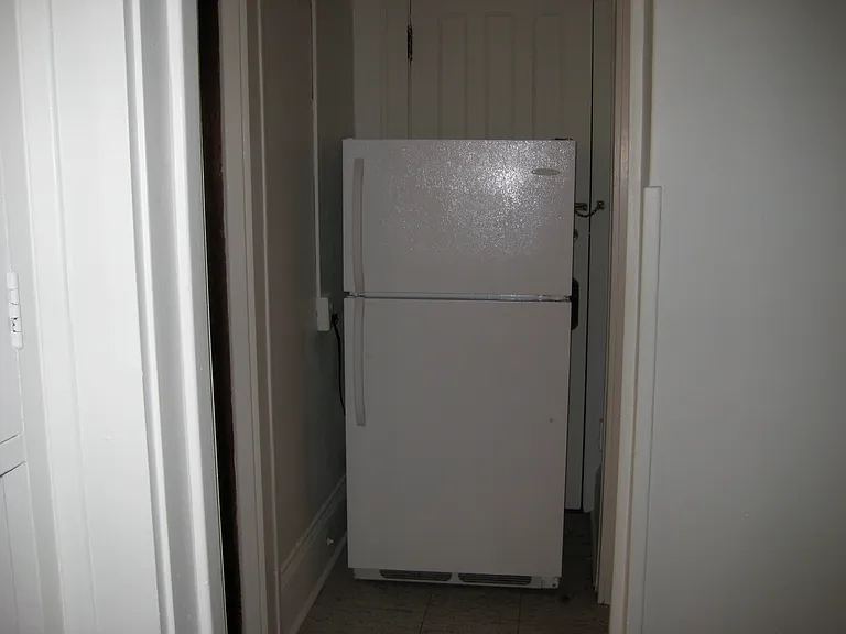 35 Lexington Pkwy S #32 — Photo 3