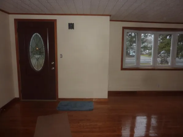 1009 Buckley Rd, Liverpool, NY 13088