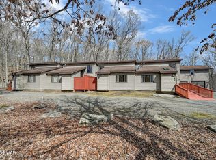 126 & B Twin Rivers Rd UNIT A, Lackawaxen, PA 18435