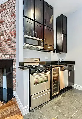 Rented by Century 21 Premier  | media 23