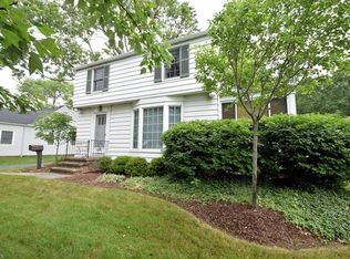 26300 Butternut Ridge Rd, North Olmsted, OH 44070