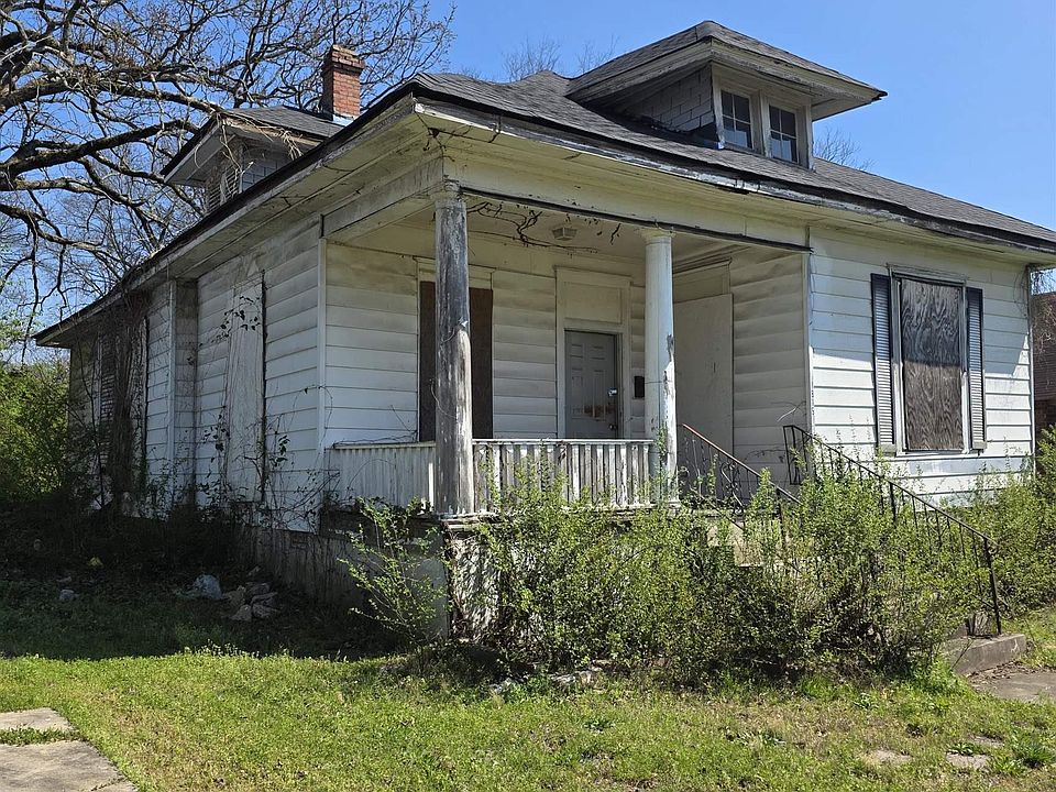 1st image of 1815 Rice St