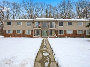 8188 24 Mile Rd #32, Utica, MI 48316