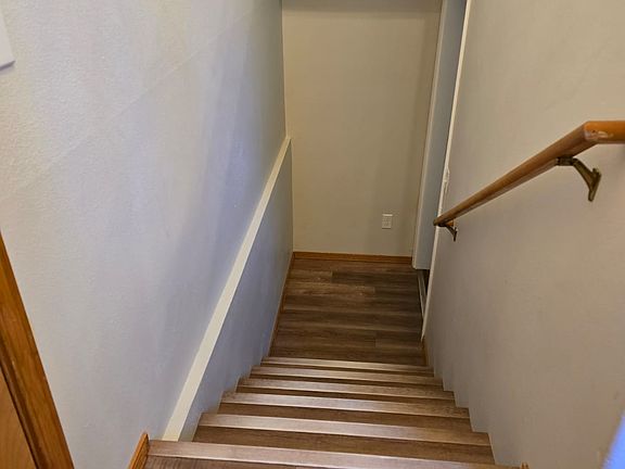 4th image of 1105 N Adkins Dr