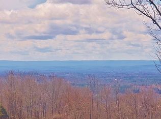 9 Peak Rd, Wilbraham, MA 01095