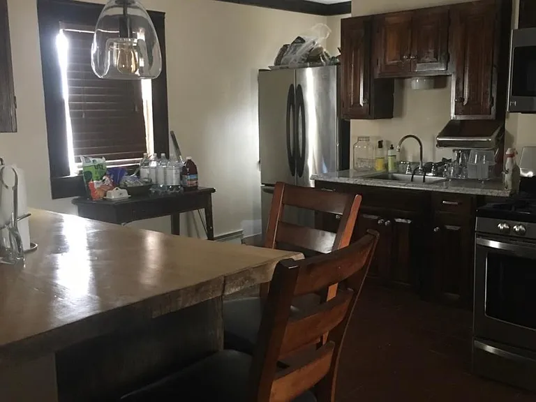 88A Hockanum Rd — Photo 3