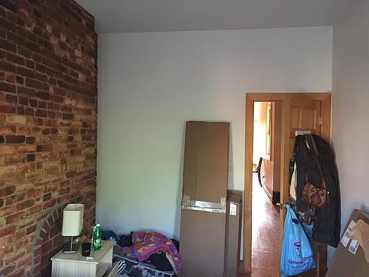 Rented by New York Realty Minimax Inc | media 20