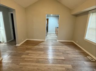 4334 Virginia Ave, Kansas City, MO 64110