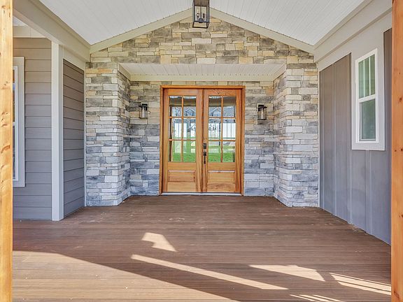 2nd image of 368 Reflection Dr