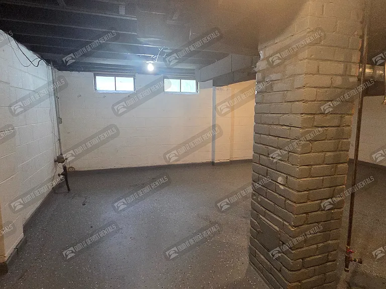 19759 McCormick St — Photo 26