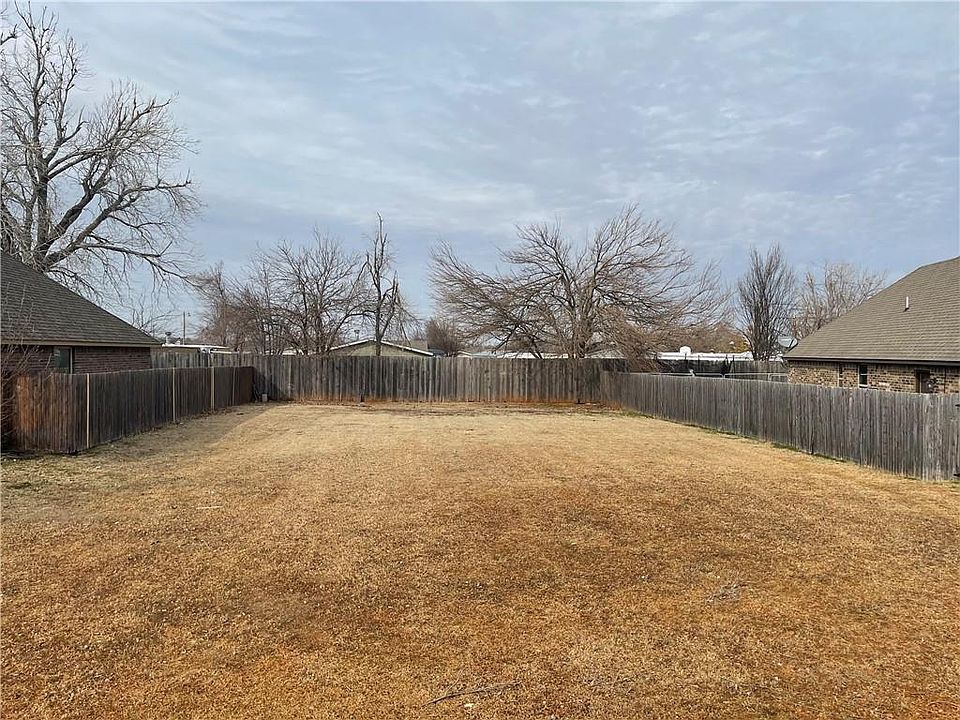 1st image of 11813 SW 17th St