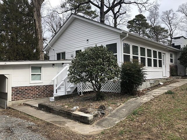 1st image of 55 James River Ln