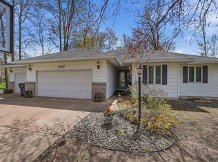 2151 W BREEZEWOOD, Plover, WI 54467