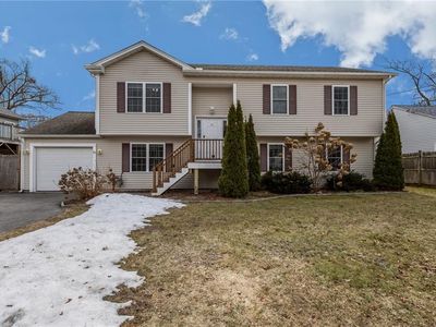 86 Bethel St, Warwick, RI, 02889