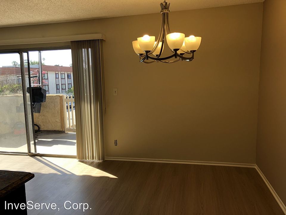 2nd image of 300 W Grand Ave APT 2
