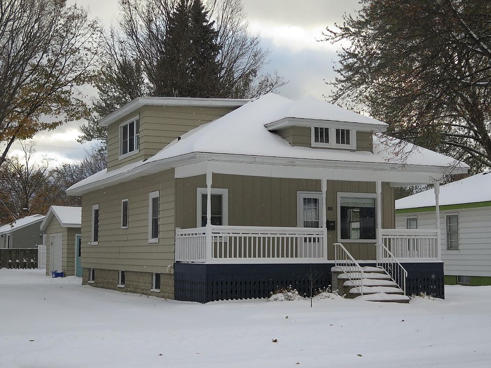 1st image of 1552 Pennoyer Ave